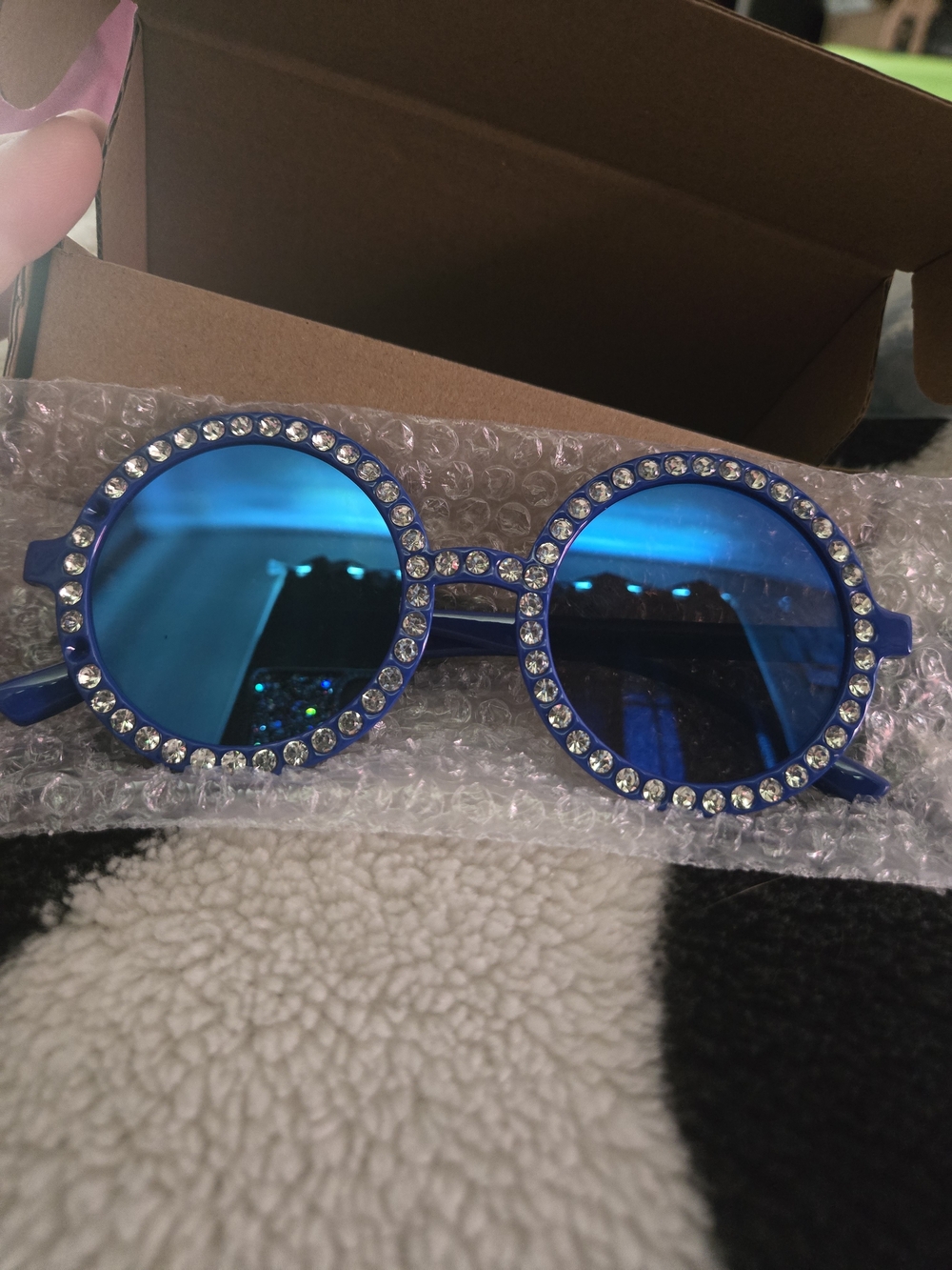 Blue Rhinestone Round Sunglasses